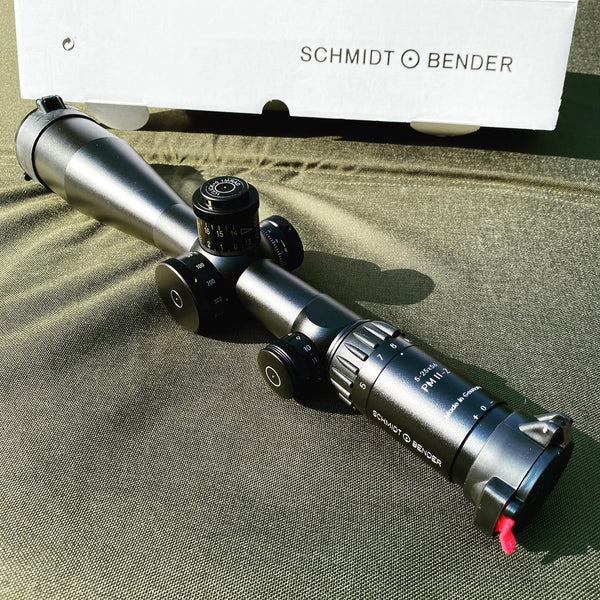 Schmidt & Bender - 5-25 x 56 PMII LP 2. BE P4L 1cm ccw DT / ST Scope